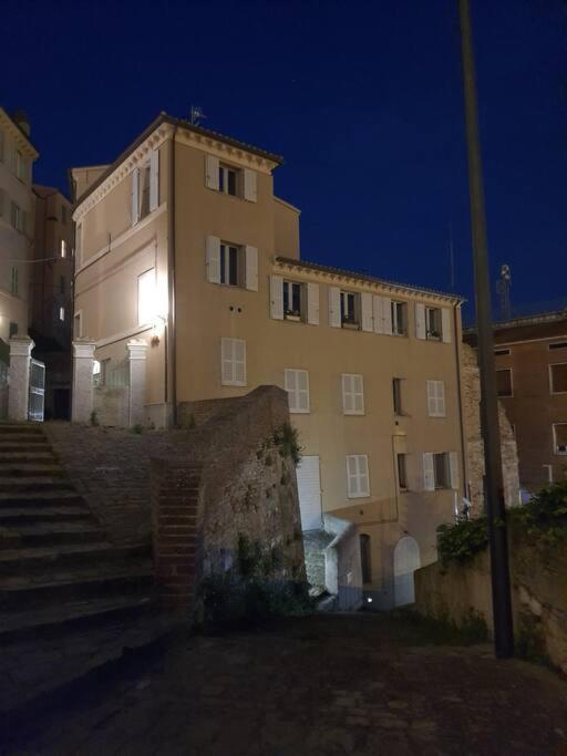 La Finestra Sul Porto Apartment Ancona Kültér fotó